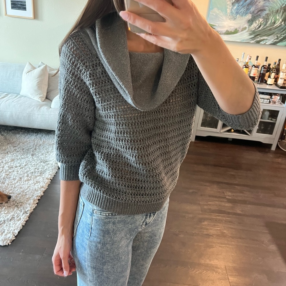 NEW YORK & COMPANY Gray Sweater